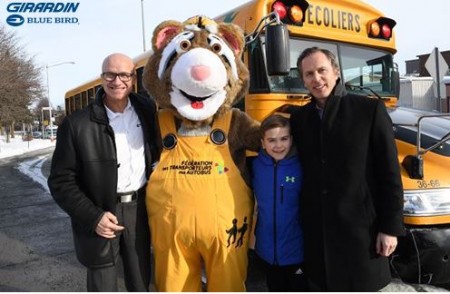 A Propane Blue Bird Vision with Michel, Dave and Mathis